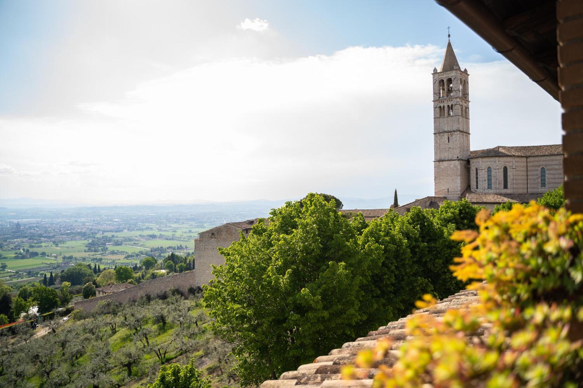 Hotel Belvedere Assisi Exteriör bild